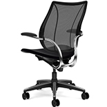 HUMANSCALE Liberty A rám leštěný hliník s černým opěrákem a křížem